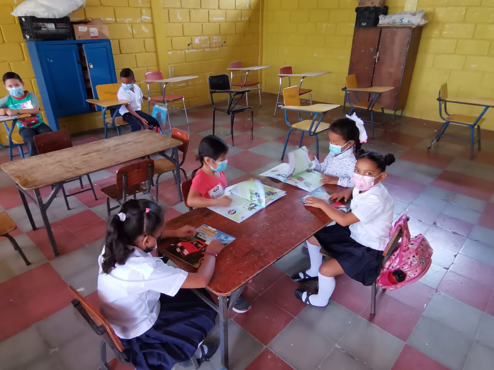 Galeria Entrega de Material